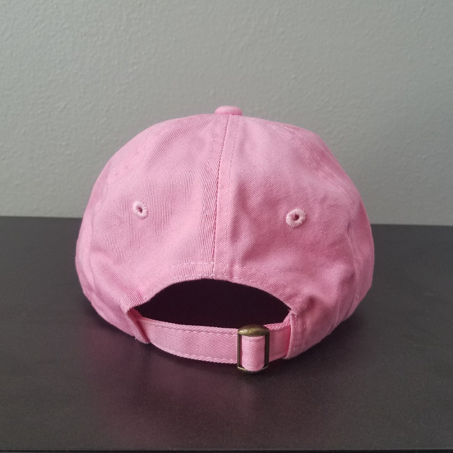 GR Curved Bill Hat - pink w/ white logo